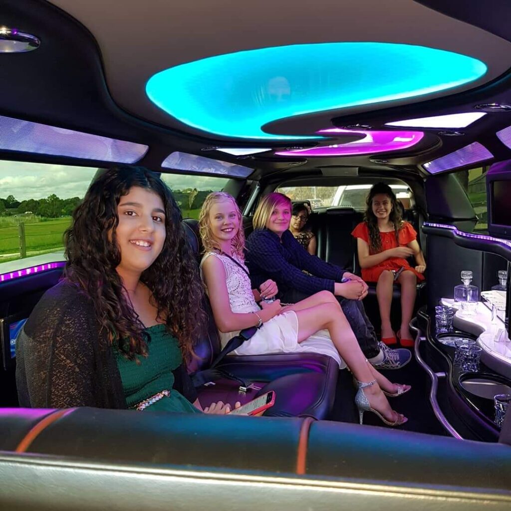 4 Hours Recommended Graduation Package & Graduation Limo Services